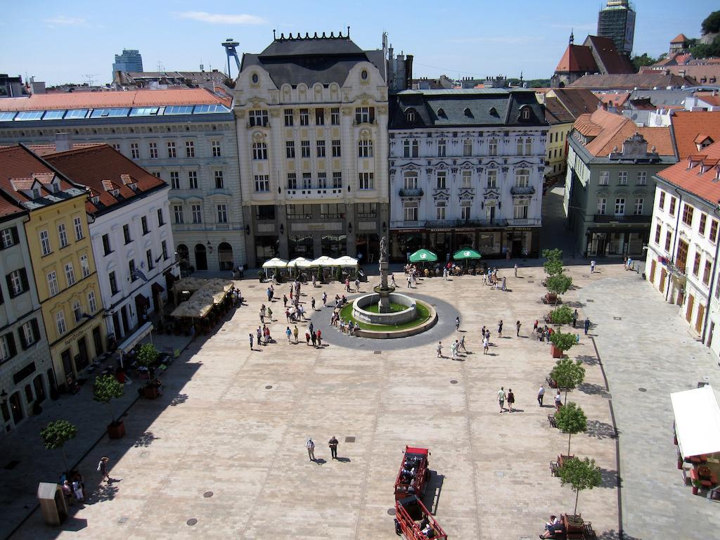 Lion Apartments Medena, Big Size, High Ceilings Bratislava Bagian luar foto