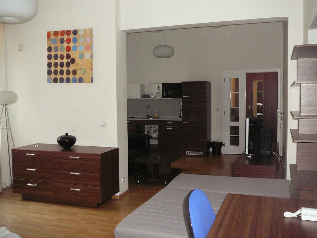 Lion Apartments Medena, Big Size, High Ceilings Bratislava Bagian luar foto