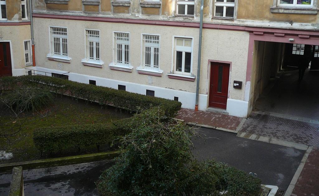 Lion Apartments Medena, Big Size, High Ceilings Bratislava Bagian luar foto